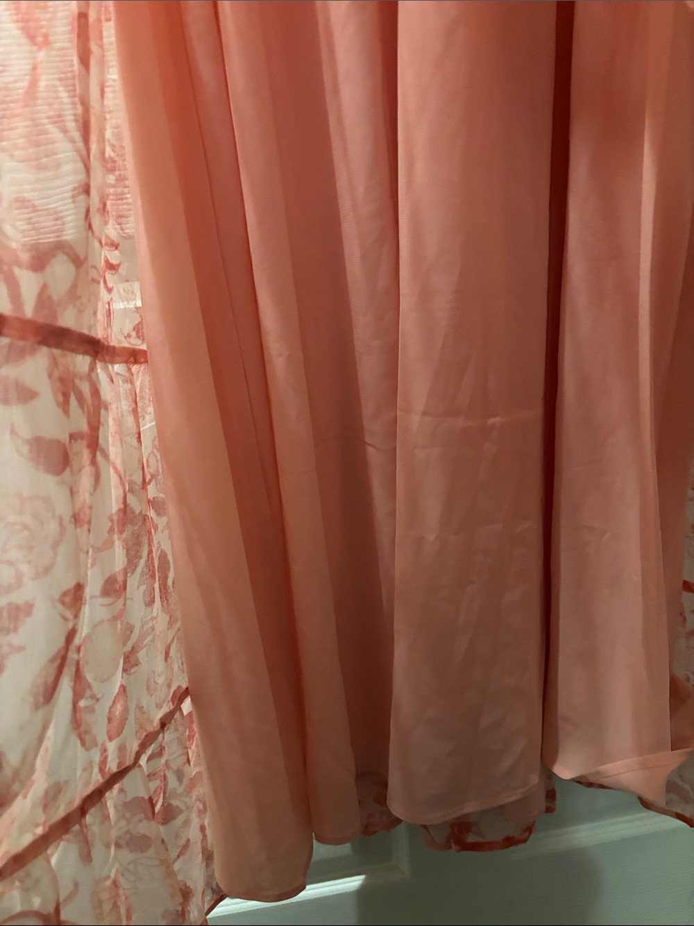 Abercrombie & Fitch Ruched Flowy Maxi Dress - Picture 13 of 16
